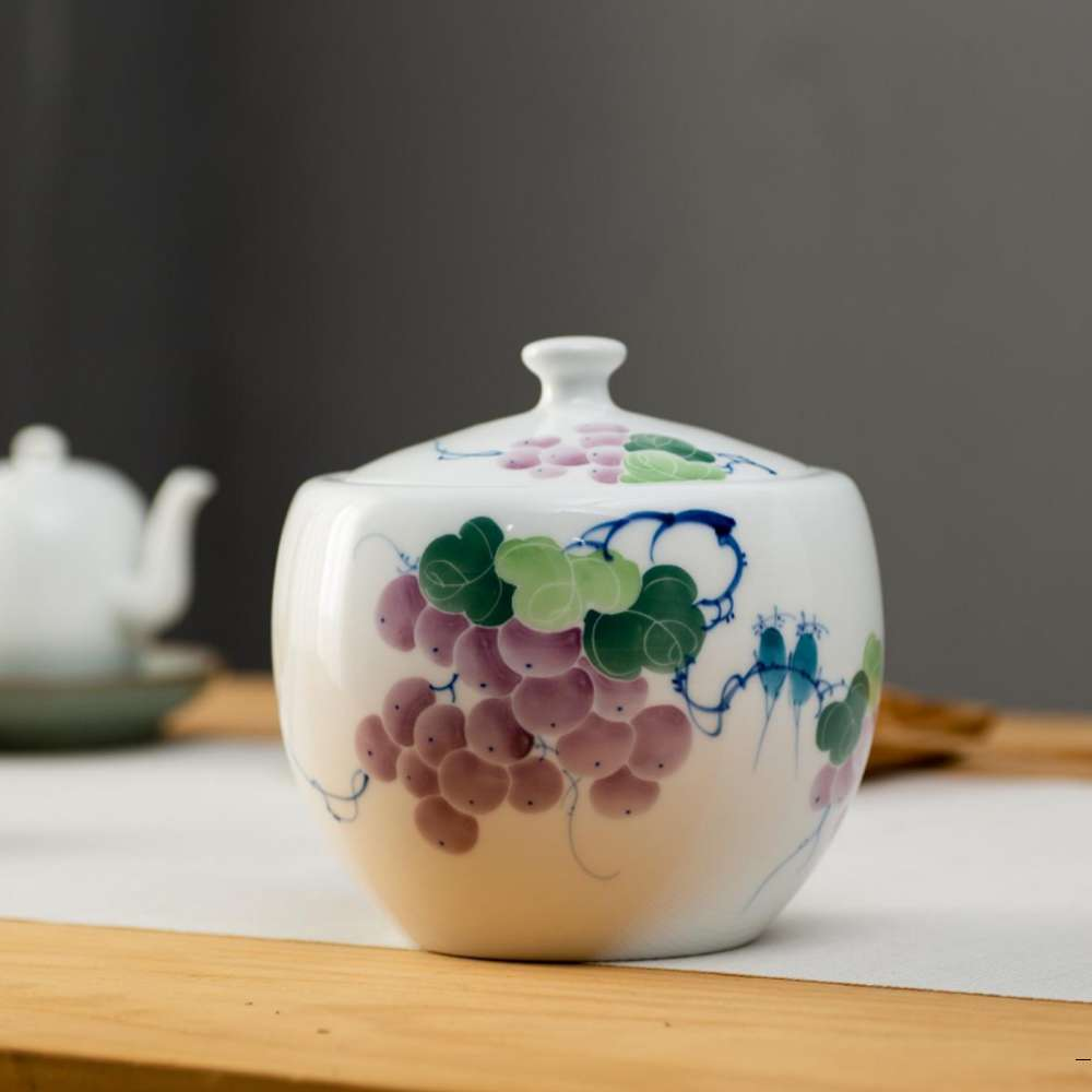 Hand-Painted Grape Storage Jar (Underglaze painting)